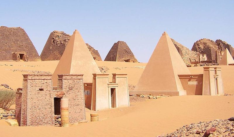 Pirâmides de Méroe, arqueologia do Sudão