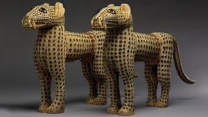 Leopardos, marfim, cobre e coral, arte de Benin