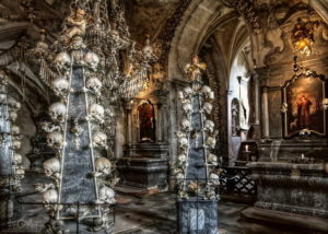 Colunas de crânios, capela de Sedlec