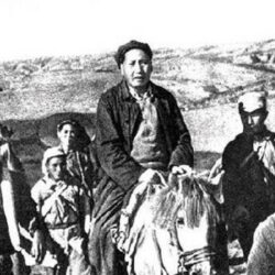 Mao Tsé-Tung durante a Grande Marcha.