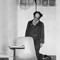 Vladimir Herzog, assassinado em uma cela do DOI/CODI, em São Paulo