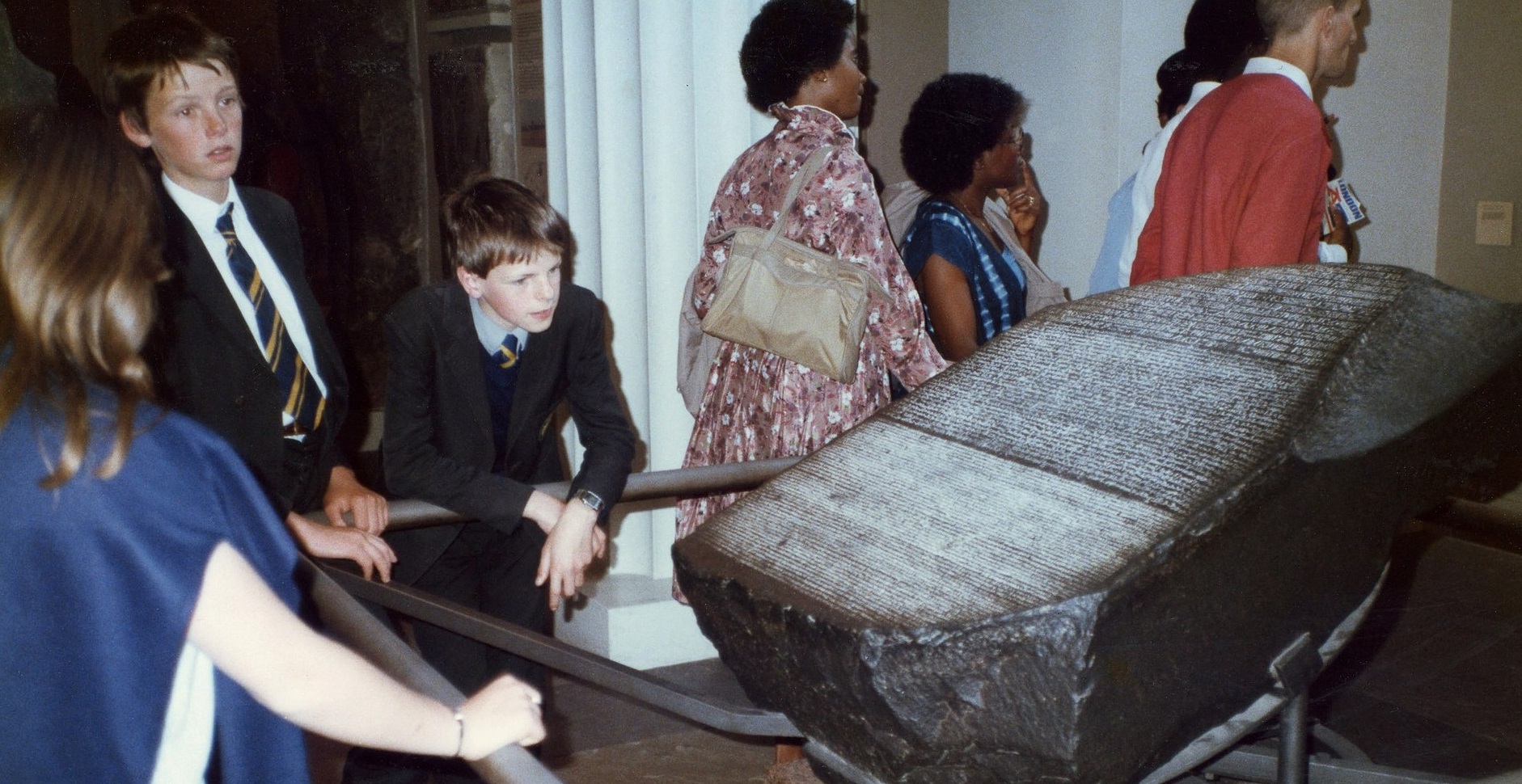 Pedra de Roseta - Mundo Educação